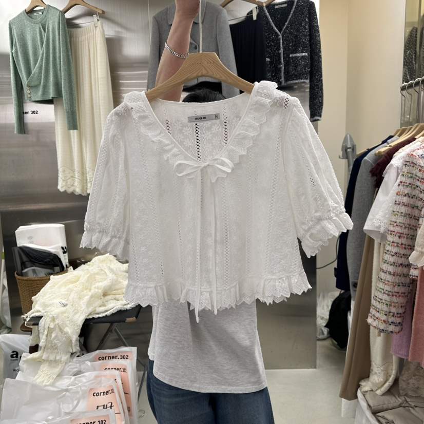 CORNER東大門直郵女士新款熱賣真品人氣推薦襯衫蕾絲衫刺繡CORNER.302襯衫/蕾絲衫