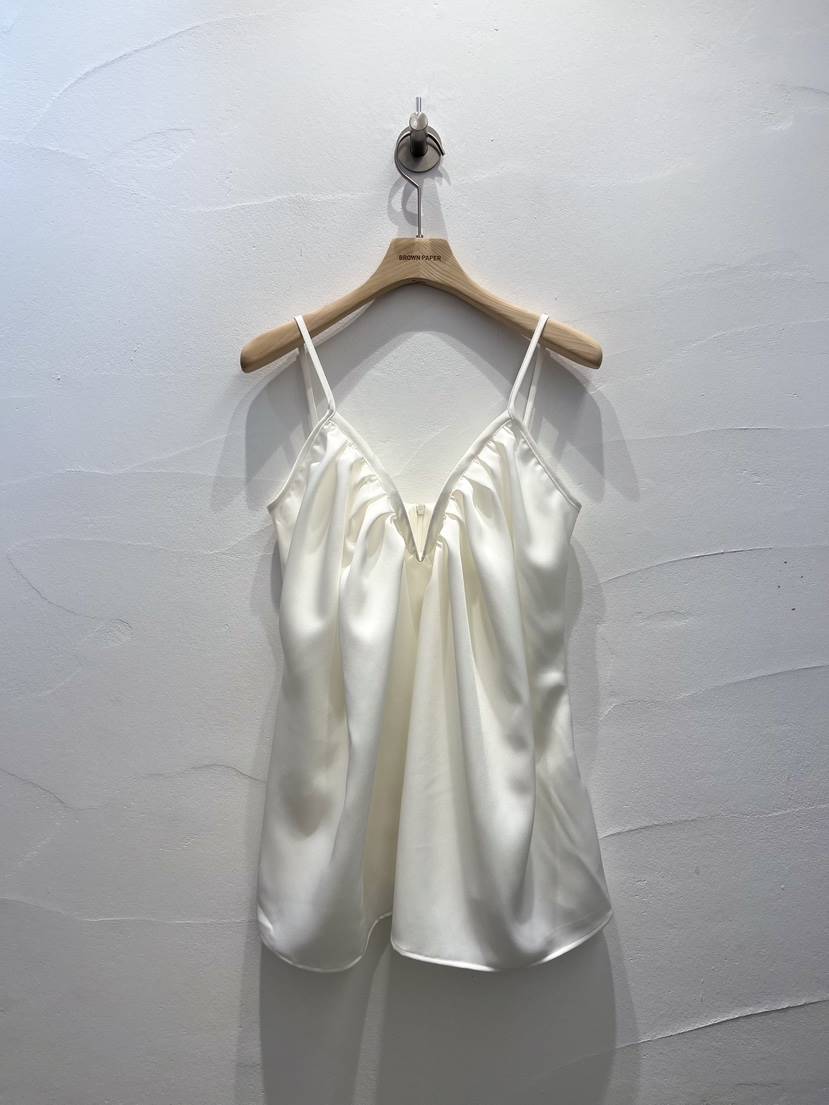 BROWN PAPER-S東大門直郵女裝新品真品熱賣吊帶背心緞面BROWN PAPER-S吊帶/背心