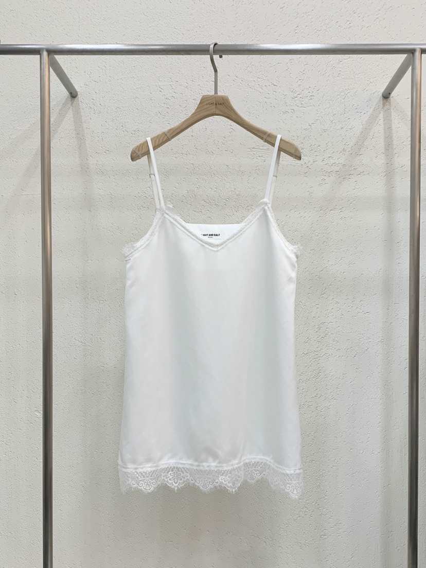 LIGHT AND SALT東大門實拍女士新品26春夏連衣裙蕾絲緞面LIGHT AND SALT連衣裙