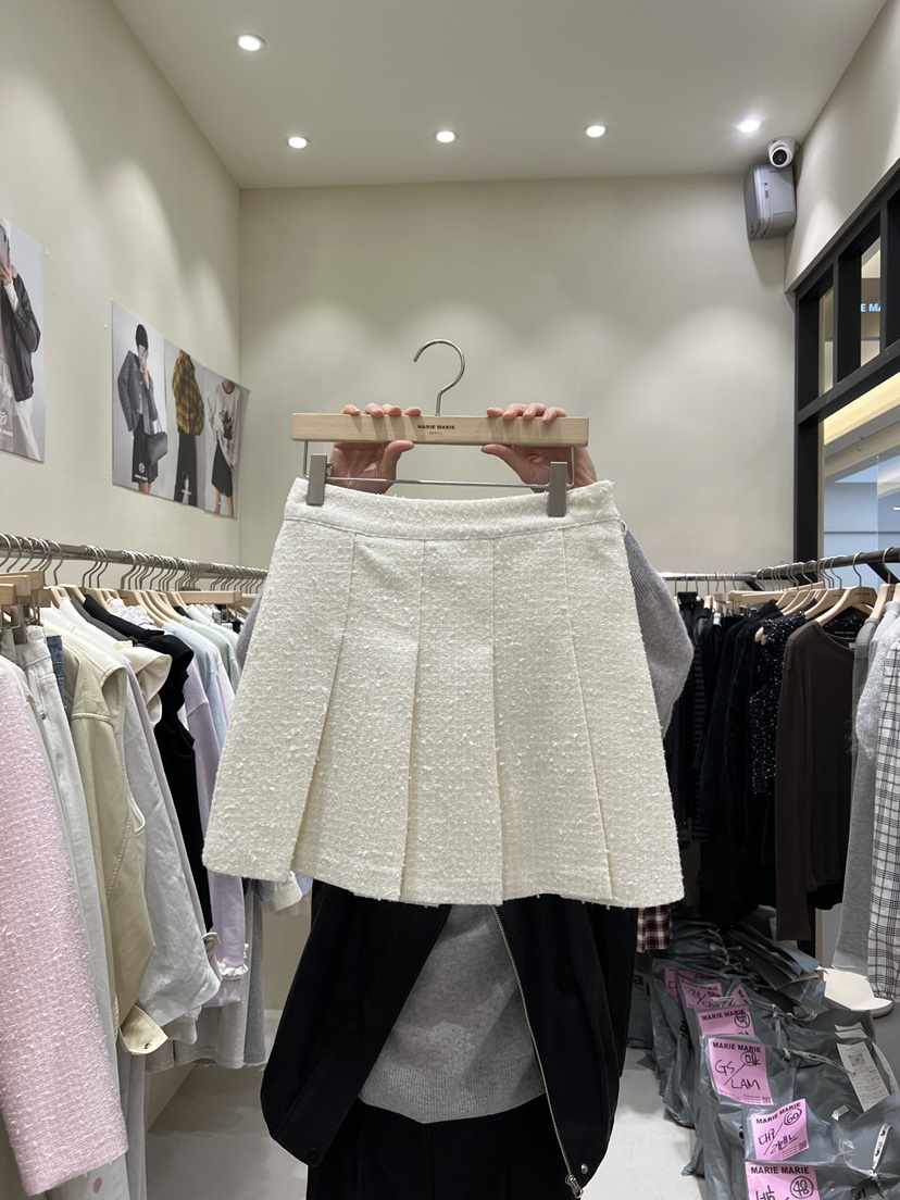 MARIE MARIE東大門實拍女裝新款熱賣時尚人氣真品推薦短裙MARIE MARIE短裙