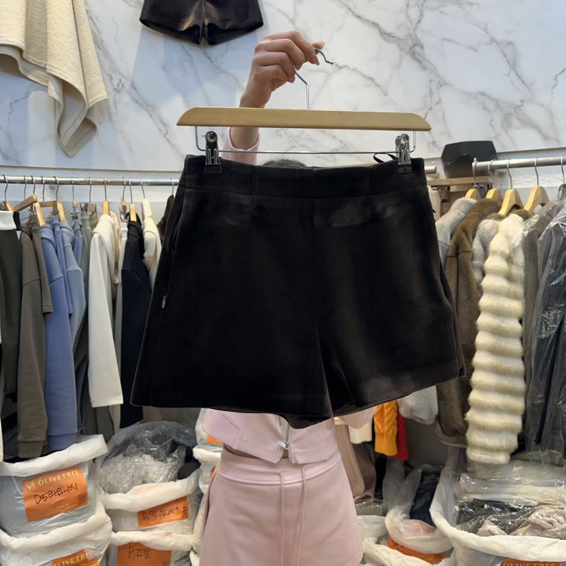 OLIVE TrEE韓國直郵女裝新品真品職業休閑推薦裙褲天鵝絨OLIVE TrEE裙褲