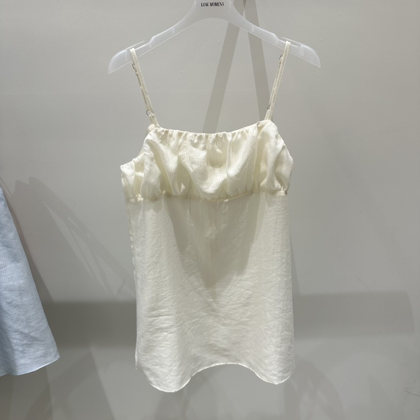LOW MOMENT韓國直郵女士新品人氣休閑職業時尚熱賣吊帶背心LOW MOMENT吊帶/背心