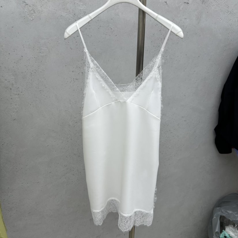 SIXTEEN韓國代購女士新品26春夏人氣推薦熱賣職業吊帶背心SIXTEEN吊帶/背心