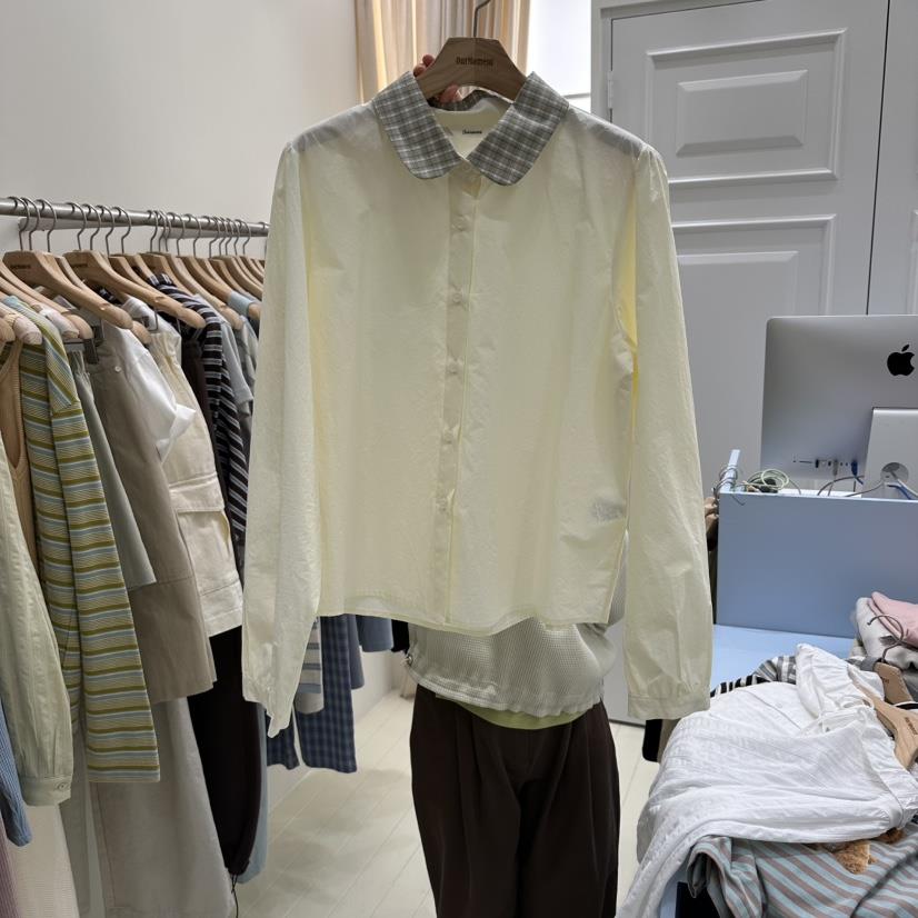 OURMOMENT韓國代購女士新品時尚熱賣真品人氣職業襯衫蕾絲衫OURMOMENT襯衫/蕾絲衫