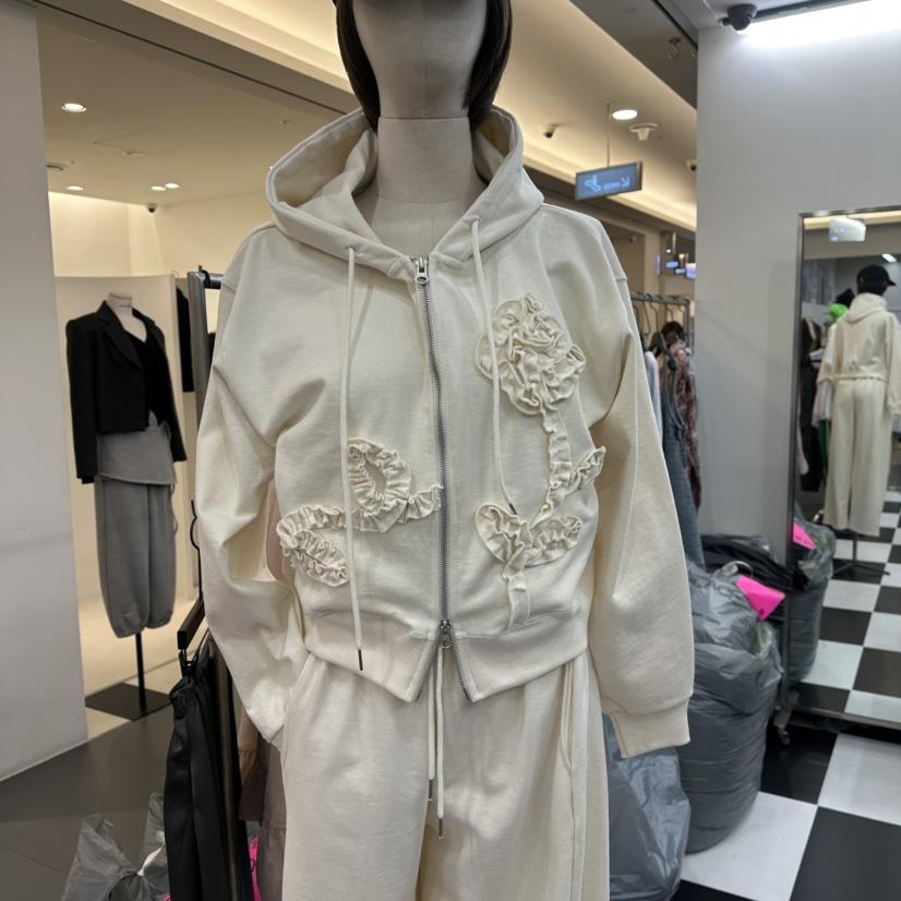 LADYBLACK/THE BLACK東大門實拍女裝新品26春夏夾克荷葉邊花朵LADYBLACK/THE BLACK夾克