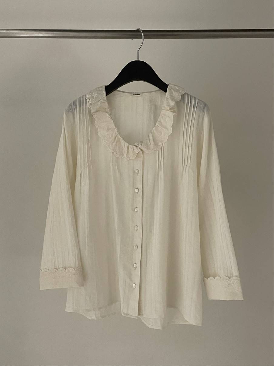 FLAT GARDEN/LA MUETTE/JAMIESTONE東大門實拍女士新款真品襯衫蕾絲衫FLAT GARDEN/LA MUETTE/JAMIESTONE襯衫/蕾絲衫