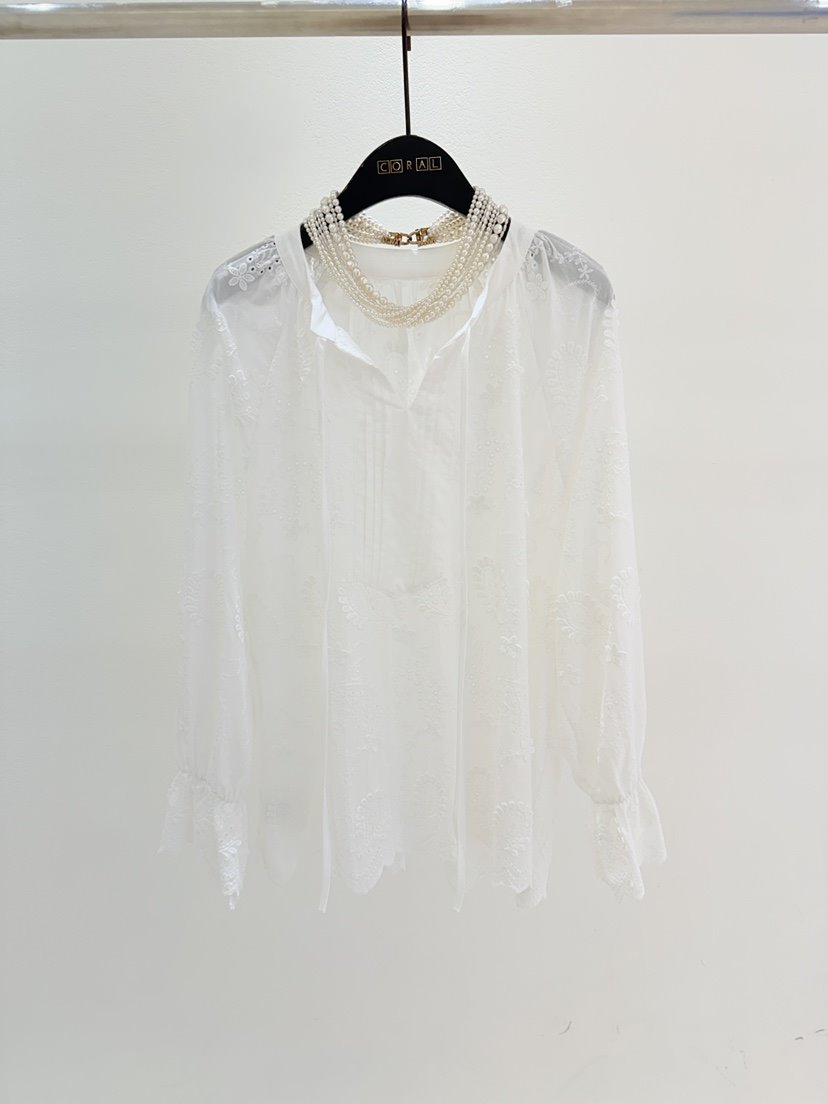 CORAL東大門代購女裝新品26春夏熱賣襯衫蕾絲衫不含配飾刺繡CORAL襯衫/蕾絲衫