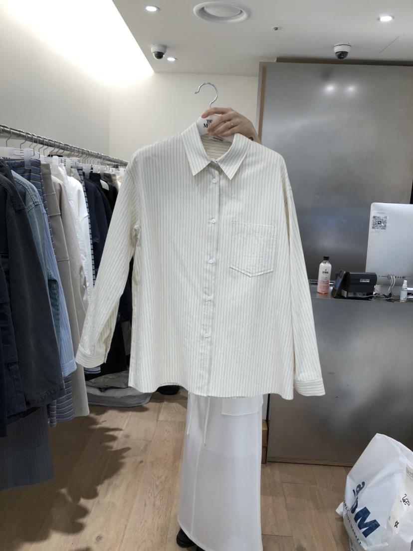 MEET ME韓國直郵女士新款時尚推薦職業人氣襯衫蕾絲衫柔軟MEET ME襯衫/蕾絲衫