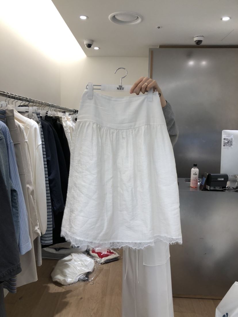 MEET ME韓國代購女裝新款推薦人氣熱賣時尚半身裙中短裙MEET ME半身裙/中短裙