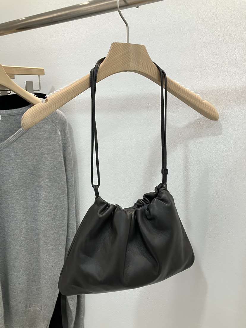 FL LANEL韓國直郵女士新品26春夏休閑單肩斜跨包口袋皮革FL LANEL單肩/斜跨包