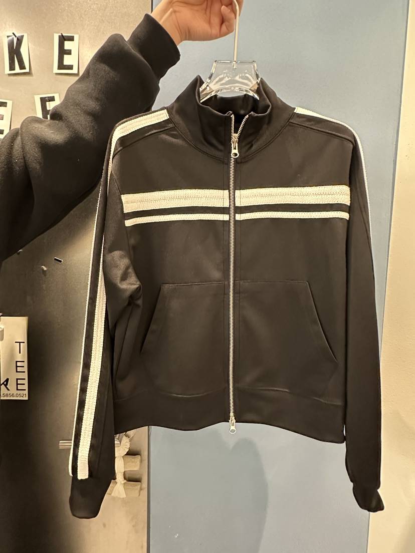 TAKE TEE東大門直郵女裝新品熱賣推薦時尚人氣職業真品夾克TAKE TEE夾克