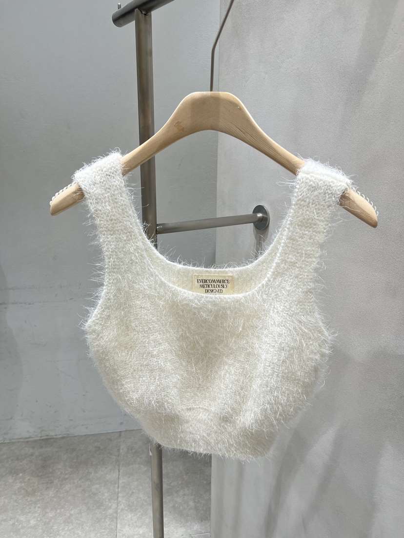 EVERCOMMERCE METICULOUSLY DESIGNED韓國直郵女士新款26春夏針織衫EVERCOMMERCE METICULOUSLY DESIGNED針織衫