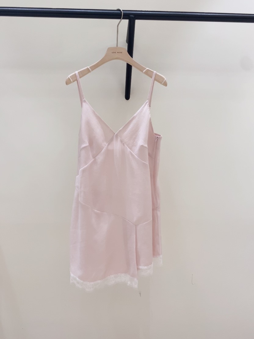 LOVE ROSIE韓國直郵女士新款休閑熱賣職業人氣連衣裙蕾絲LOVE ROSIE連衣裙