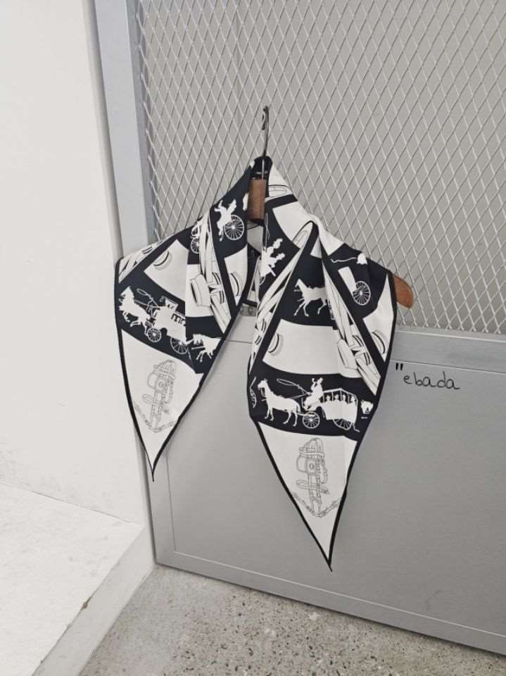 EBADA東大門實拍女士新款休閑熱賣推薦時尚真品圍巾披肩絲綢EBADA圍巾/披肩