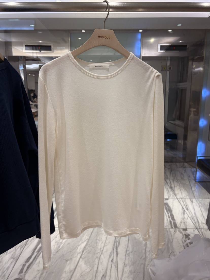MONIQUE東大門實拍女裝新款休閑26春夏職業人氣時尚長袖T恤MONIQUE長袖T恤