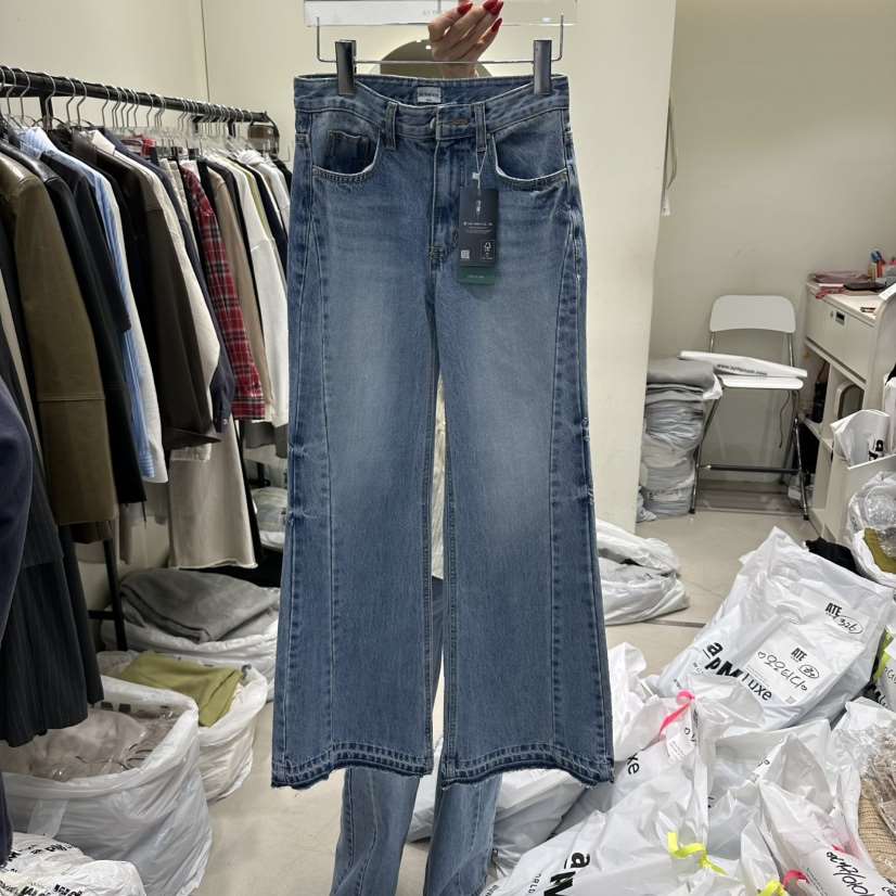 AT THE END東大門代購女裝新款職業人氣熱賣牛仔褲喇叭AT THE END牛仔褲