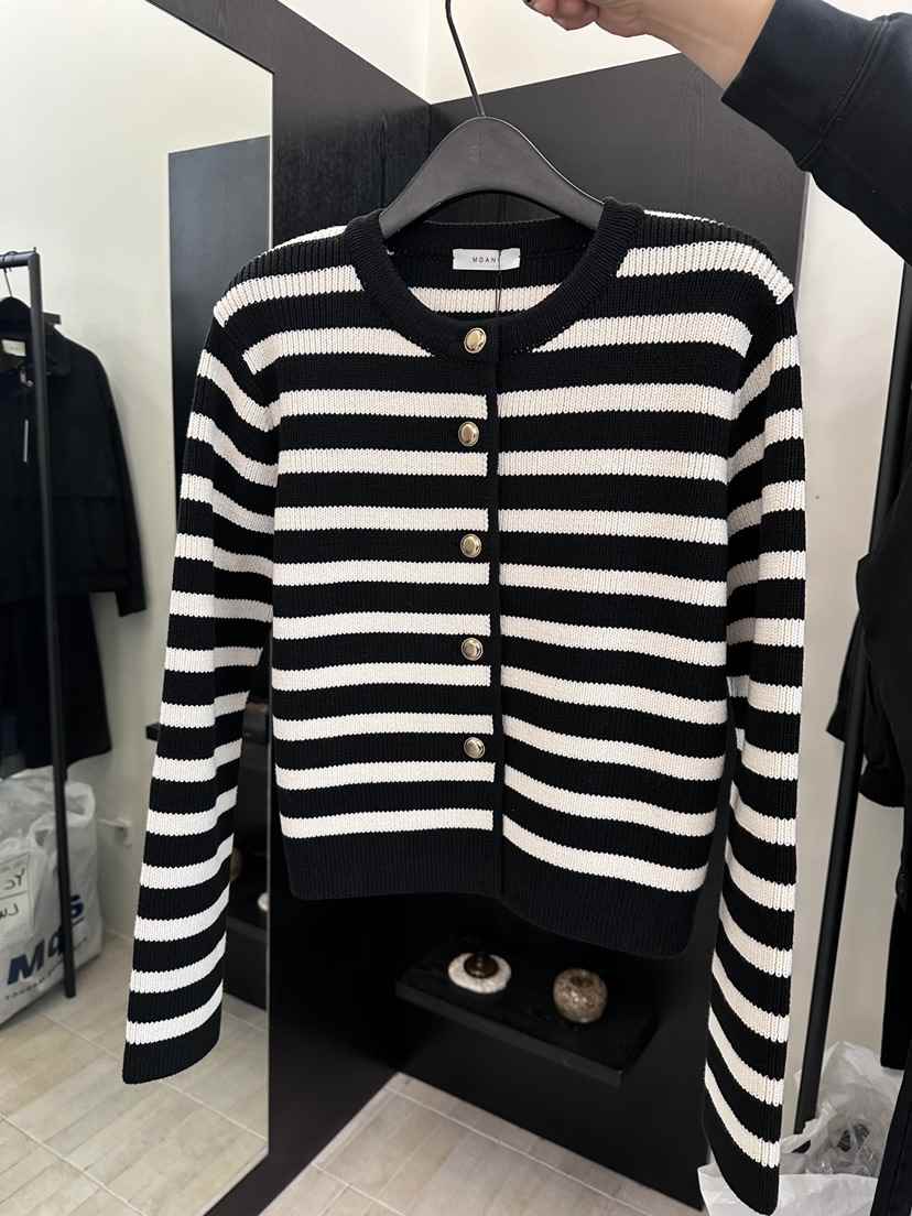 MOANI韓國直郵女裝新款職業時尚推薦真品熱賣針織衫開襟衫MOANI針織衫