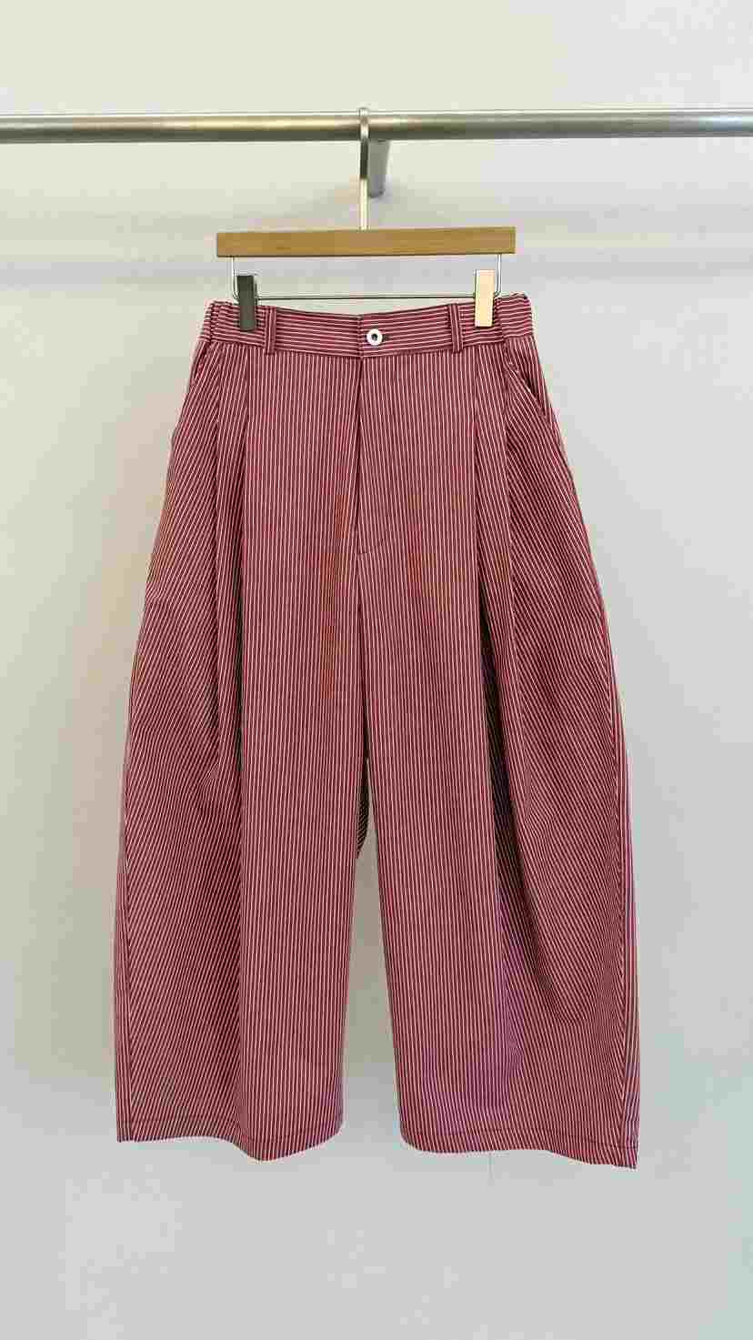 FORM東大門實拍女士新品26春季時尚休閑推薦人氣職業休閑褲FORM休閑褲