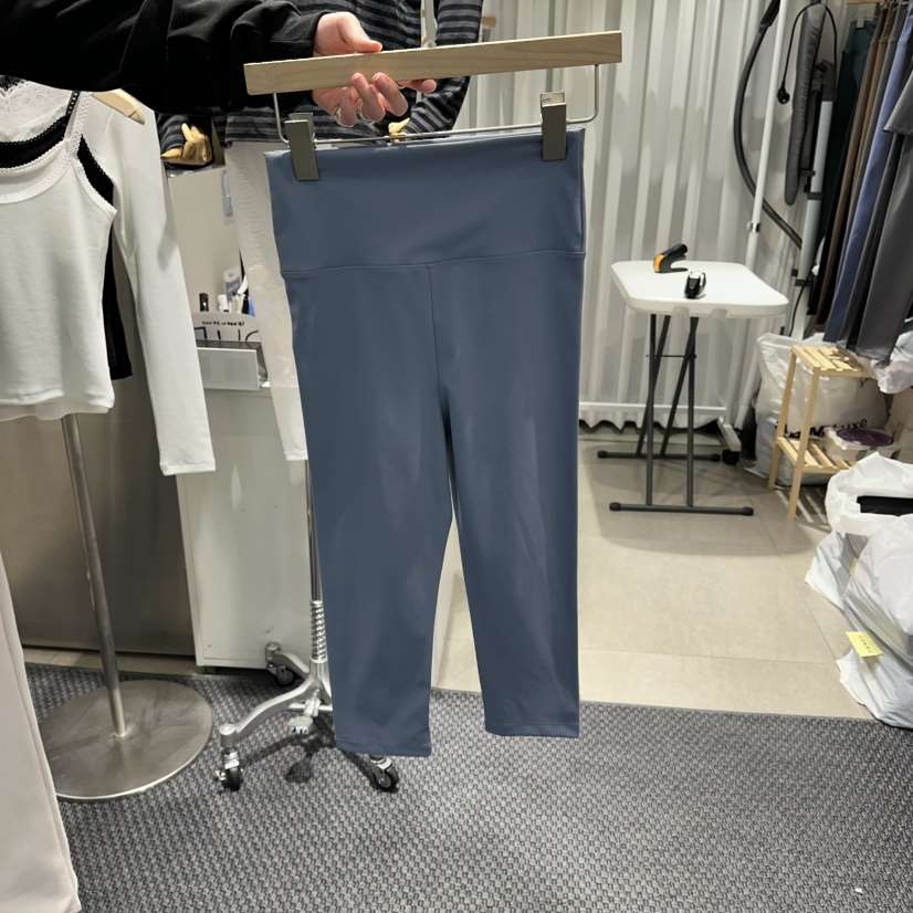 THE LOT東大門代購女裝新品熱賣時尚打底褲鯊魚褲緊身褲THE LOT/	LOT打底褲/鯊魚褲