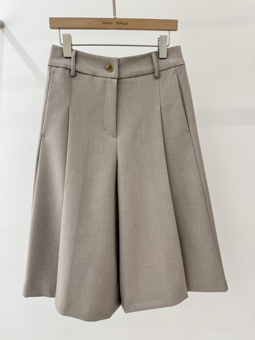 WEAUE SELVAGE東大門直郵女裝新品職業推薦熱賣26春夏短褲Weave Selvage短褲