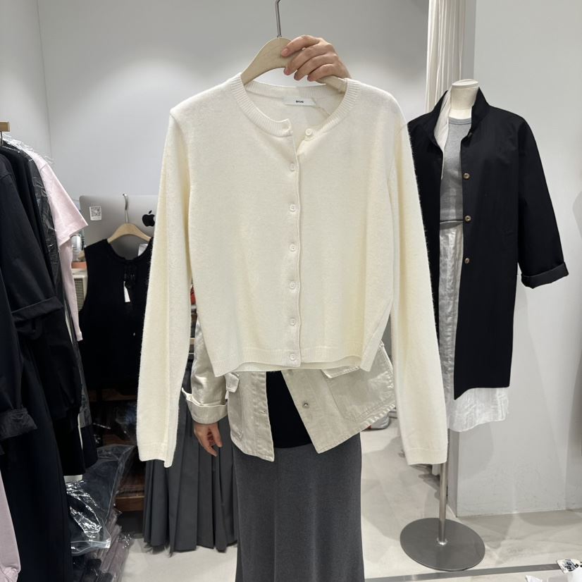 IRVINE東大門代購女裝新款時尚推薦26春夏針織衫羊絨開衫IRVINE針織衫