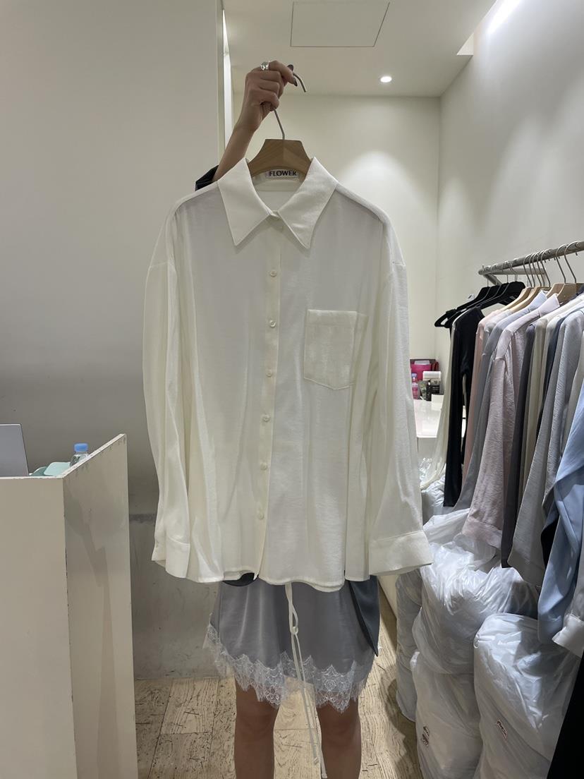 FLOWER-L東大門直郵女裝新款人氣時尚熱賣真品襯衫蕾絲衫FLOWER-L襯衫/蕾絲衫