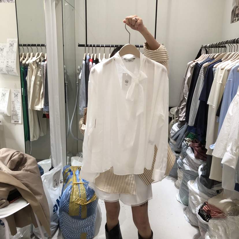 YUNBAL韓國直郵女裝新品時尚人氣26春夏推薦真品襯衫蕾絲衫YUNBAL襯衫/蕾絲衫