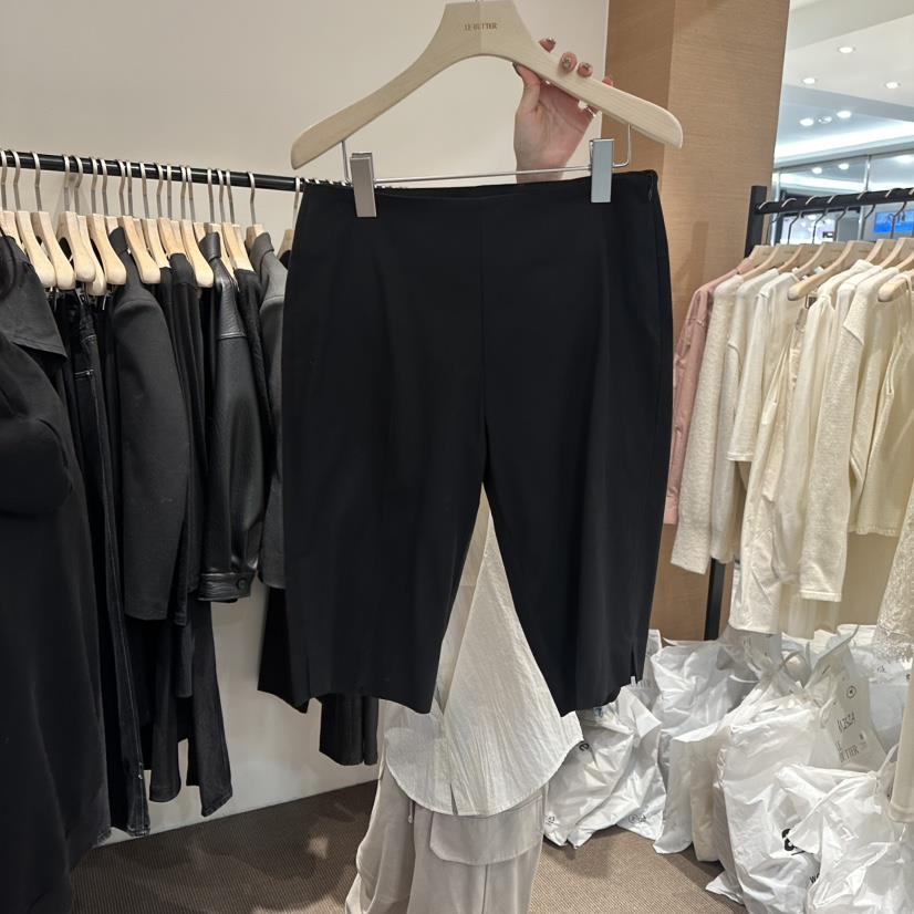 LE BUTTER韓國代購女裝新品職業人氣推薦26春夏時尚短褲LE BUTTER短褲