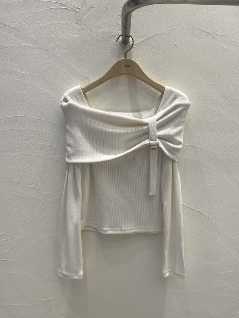 BOLD東大門直郵女裝新品職業真品時尚人氣休閑熱賣長袖T恤BOLD長袖T恤