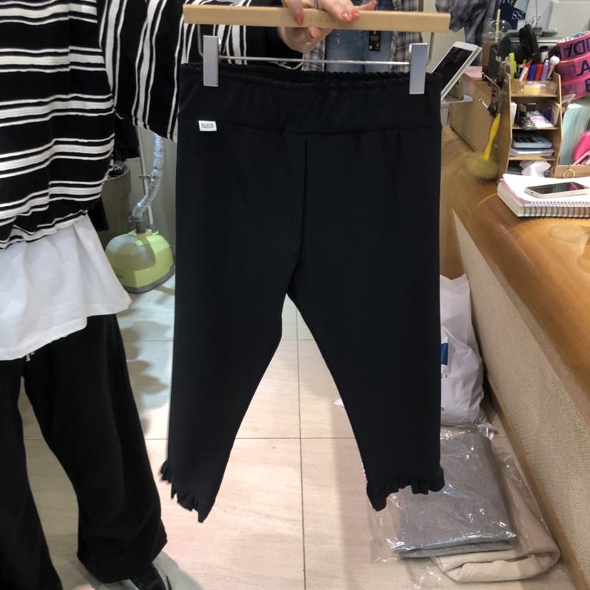 BLACKFRIDAY韓國代購女裝新款26春夏人氣短褲荷葉邊緊身褲BLACK FRIDAY短褲