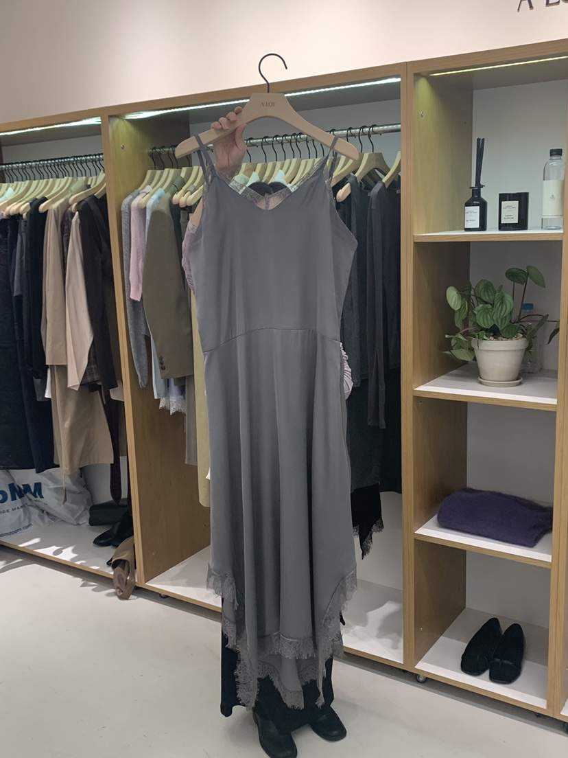 ALOT韓國直郵女士新款休閑職業推薦熱賣人氣26春季連衣裙蕾絲A LOT連衣裙