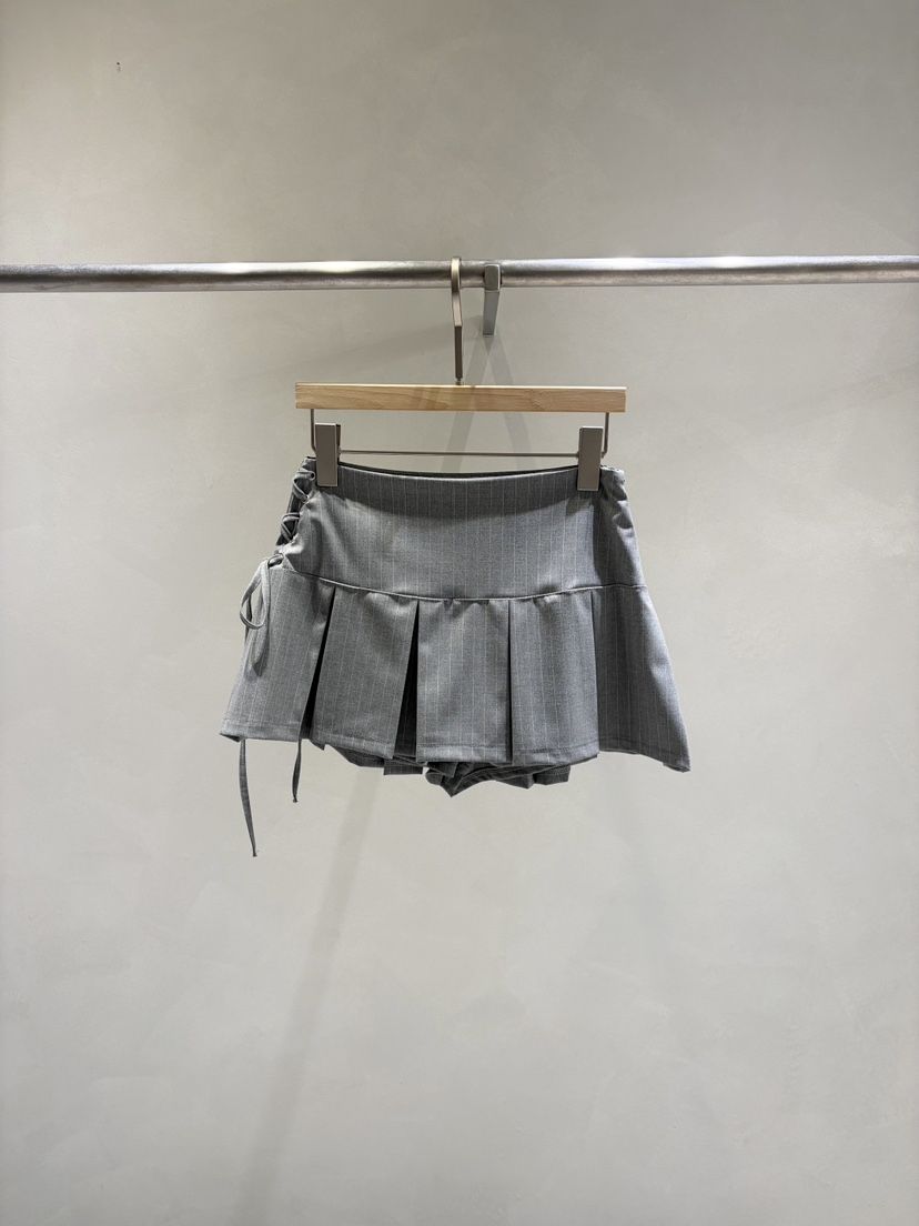 TOO HOT東大門實拍女士新款熱賣職業休閑推薦裙褲褶裥鏤空TOO HOT裙褲