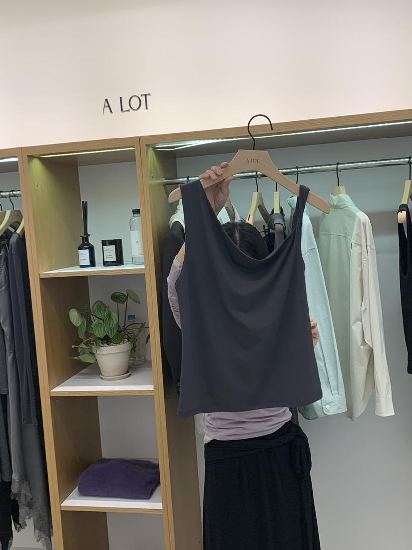 ALOT東大門實拍女士新品休閑時尚職業熱賣推薦人氣吊帶背心A LOT吊帶/背心