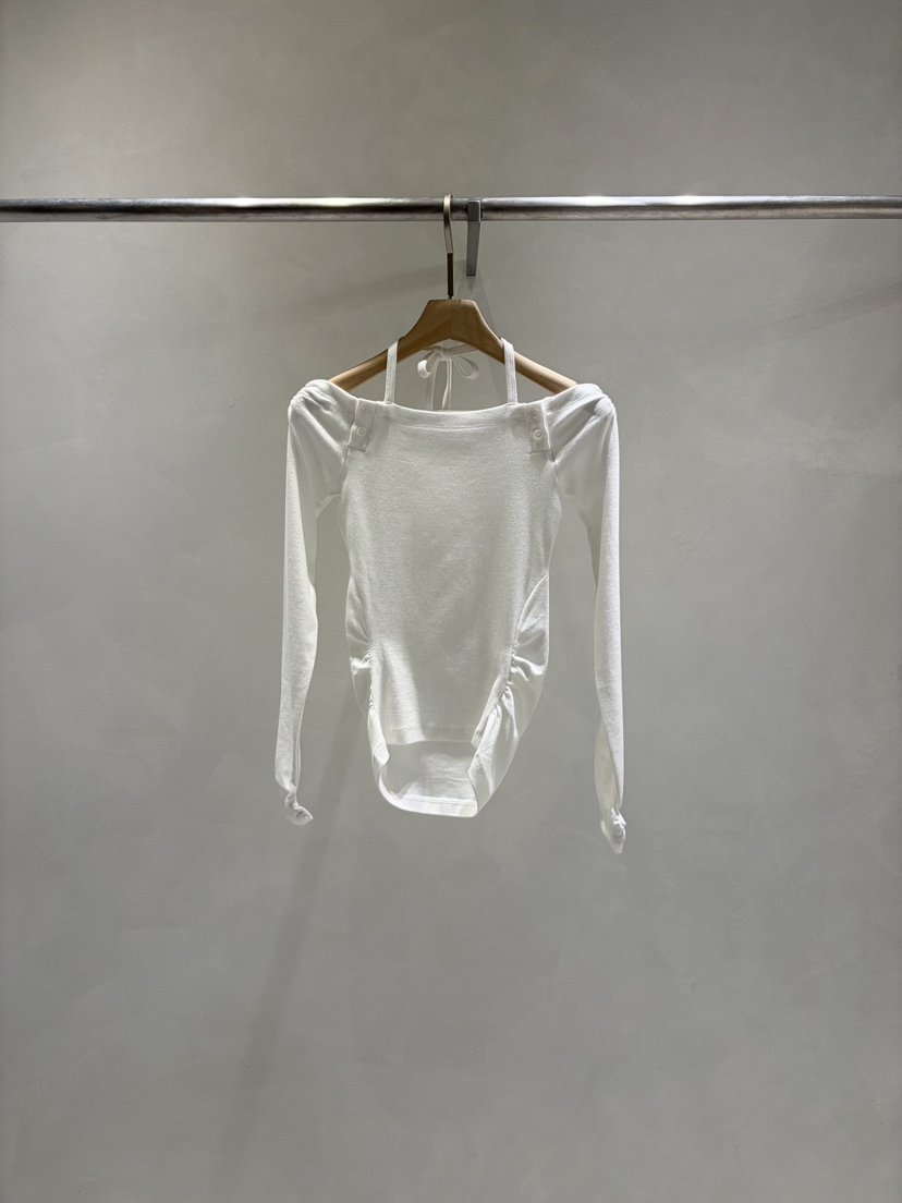 TOO HOT韓國代購女裝新品時尚26春季人氣長袖T恤褶皺紐扣TOO HOT長袖T恤