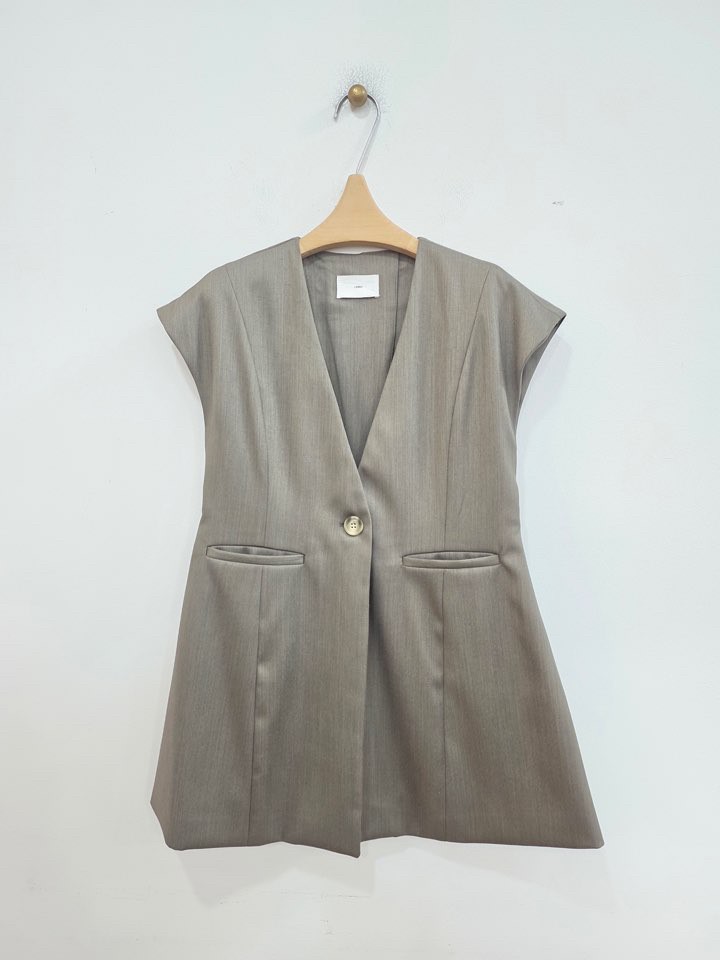 LE MIU東大門代購女士新款時尚推薦職業休閑26春季熱賣馬甲LE_MIU馬甲