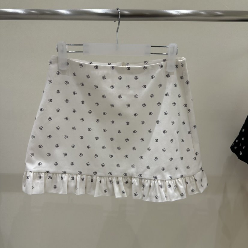 Ccds東大門實拍女士新款休閑職業人氣推薦26春夏真品短裙Ccds短裙