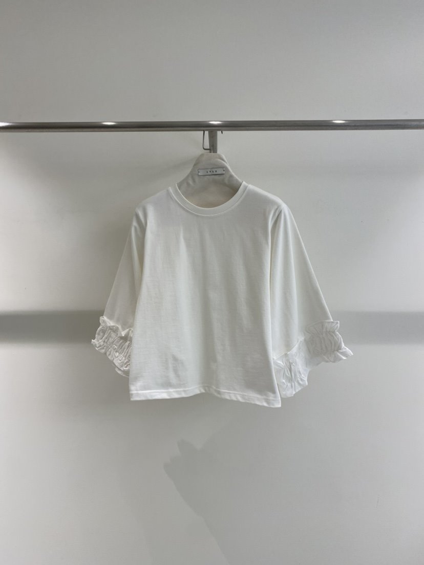 1968韓國直郵女士新品26春夏休閑真品熱賣時尚長袖T恤荷葉邊1968/YEOUYA長袖T恤