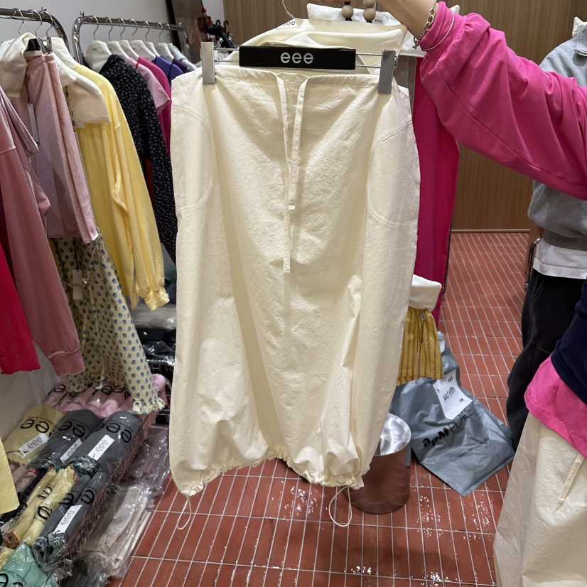 E/E/E東大門代購女士新款休閑熱賣職業半身裙中短裙長款E/E/E半身裙/中短裙