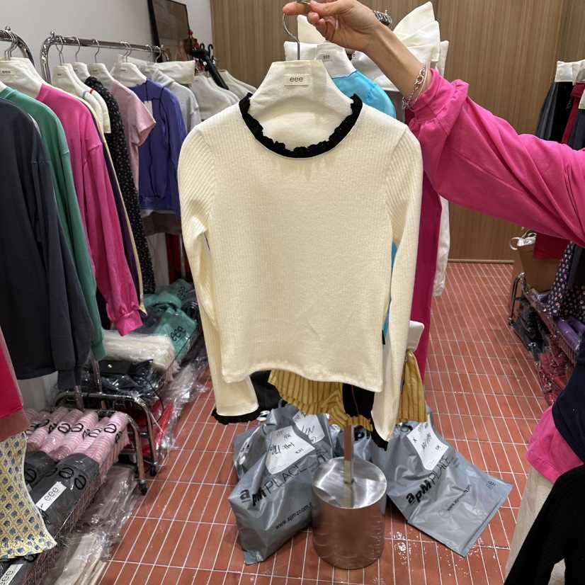 E/E/E東大門實拍女士新款真品職業推薦時尚長袖T恤蕾絲E/E/E長袖T恤