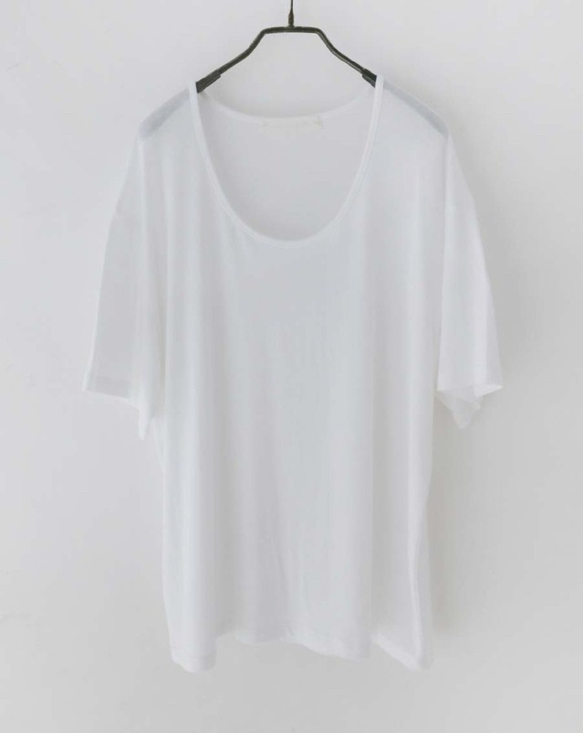 PLANTS ON GRAY韓國代購女裝新款推薦職業26春夏T恤V領PLANTS ON GRAYT恤