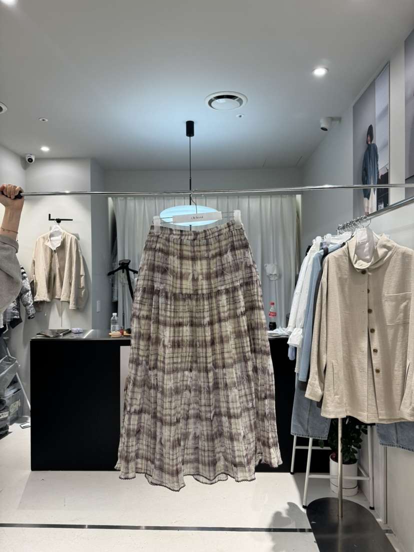 OLI SEOUL東大門代購女士新款推薦真品休閑26春夏熱賣長裙OLI SEOUL長裙