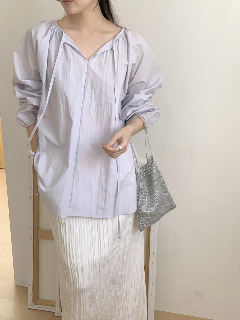 PLANTS ON GRAY韓國代購女裝新款26春夏時尚襯衫蕾絲衫PLANTS ON GRAY襯衫/蕾絲衫