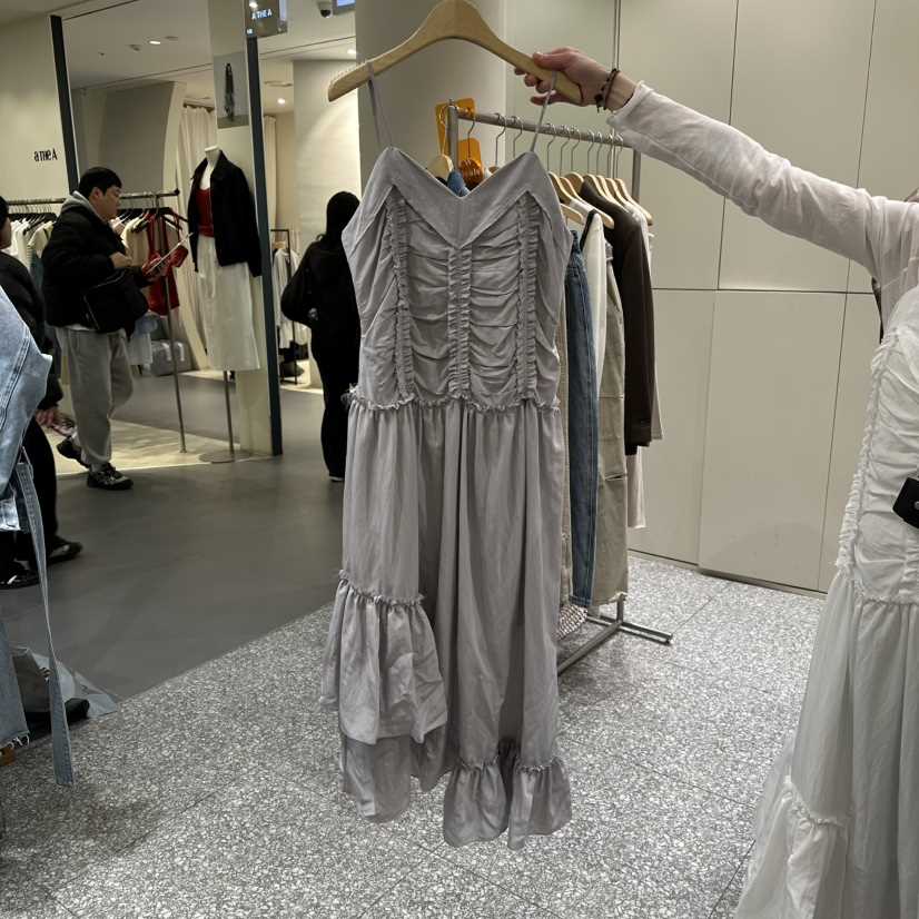 SOF東大門實拍女裝新品真品時尚休閑26春夏人氣推薦連衣裙SOF連衣裙