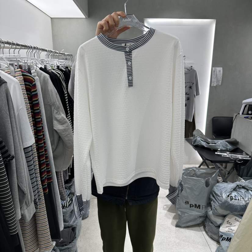 ANDE韓國直郵女士新款推薦休閑26春夏時尚職業長袖T恤紐扣Ande長袖T恤