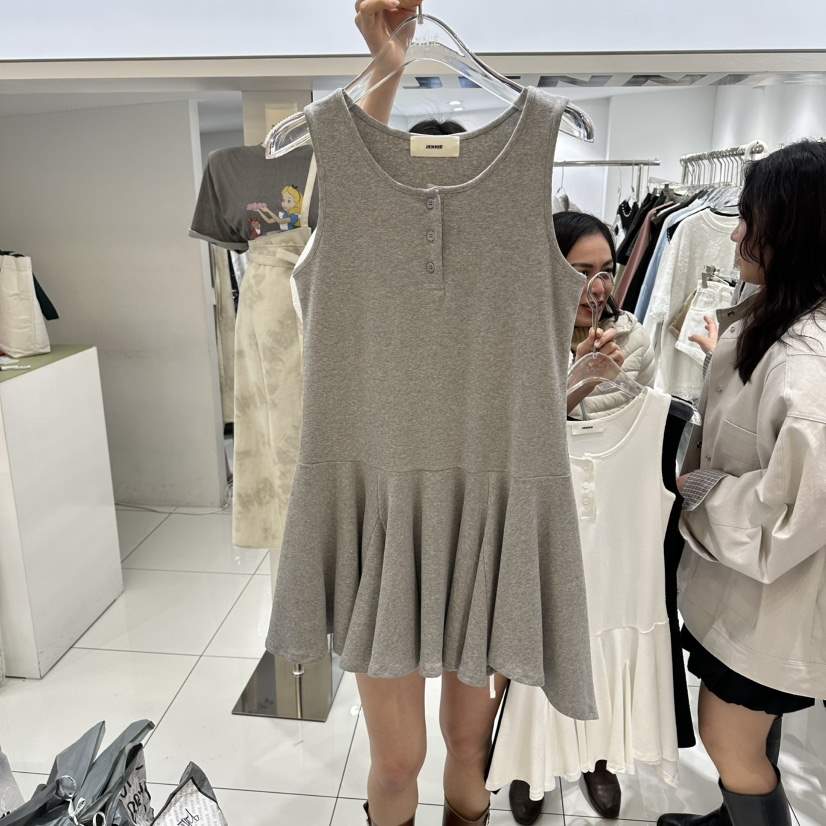 JENNIE韓國直郵女裝新品26春夏真品人氣時尚職業推薦連衣裙JENNIE/VENEFIT連衣裙