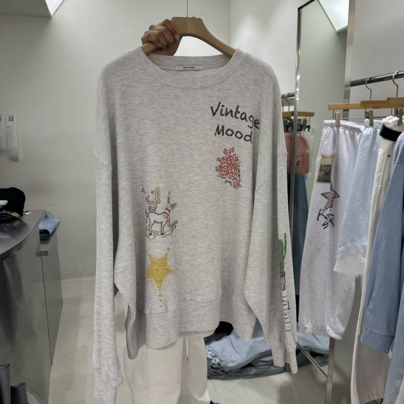 REPELLER韓國代購女裝新款人氣時尚推薦職業熱賣休閑衛衣REPELLER衛衣