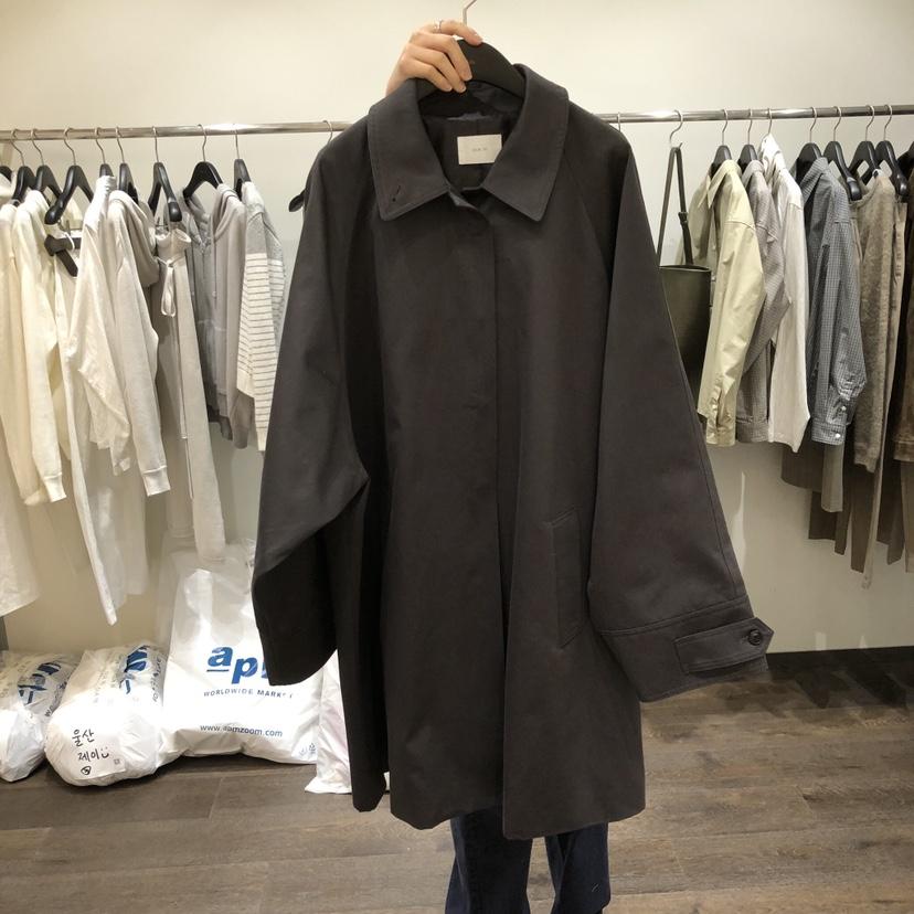 OURIN/THIS IS東大門直郵女裝新款休閑熱賣推薦長款風衣OURIN/THIS IS長款風衣