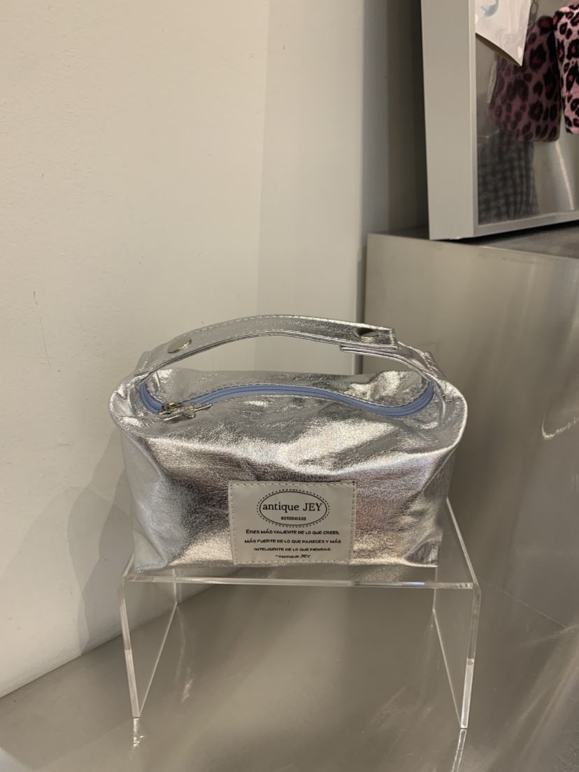 EDDY東大門實拍女裝新品人氣休閑推薦真品26春夏職業手提包EDDY手提包