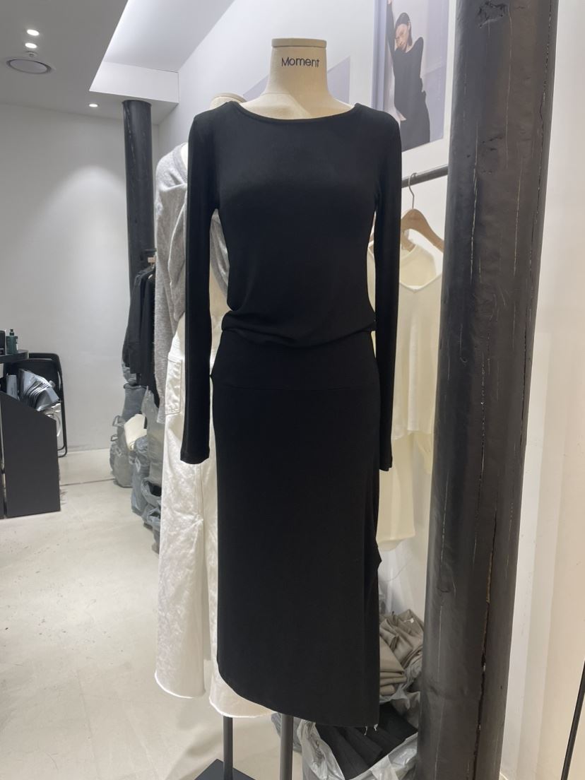 MOMENT韓國代購女裝新品休閑時尚26春夏熱賣推薦真品連衣裙MOMENT/RECOVER連衣裙