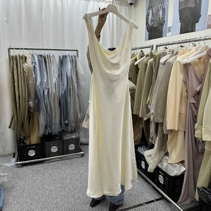 ONEBYTWO韓國直郵女裝新品休閑真品職業時尚26春夏連衣裙緞面ONE BY TWO連衣裙